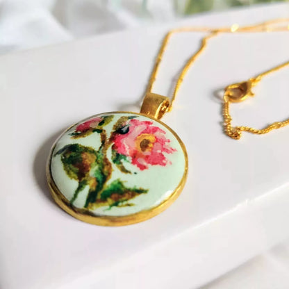 Peony biss, fine art necklace