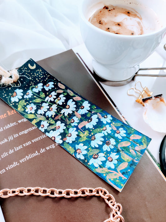 Bookmark Painting : Daisy Field