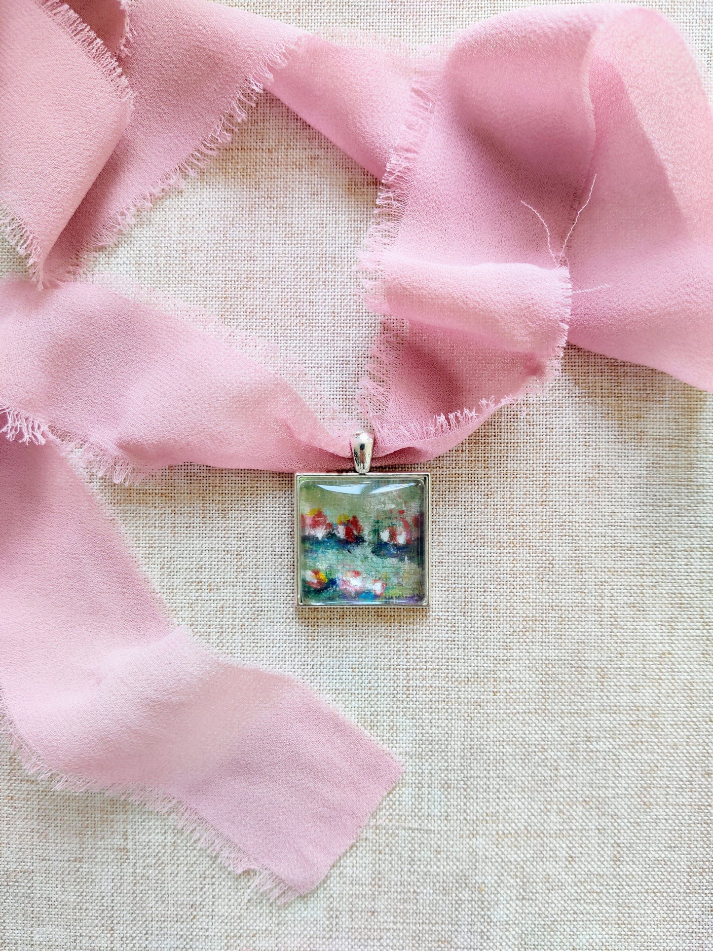 "Water Lily pond" fine art necklace in sterling silver 925